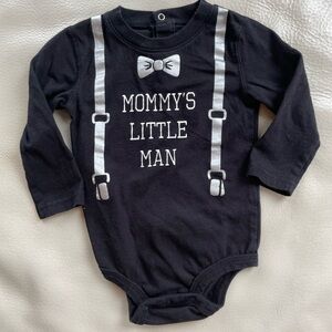 10/$20💥Bow Tie & Suspenders, Mommy's Little Man Graphic Tee Long Sleeve Bodysuit